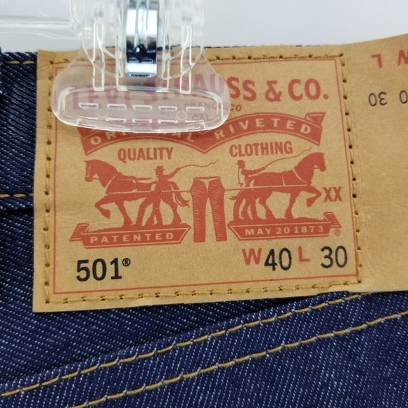 Men's Levi 501 Button Fly Dark Wash Denim Jeans - Picture 3 of 6